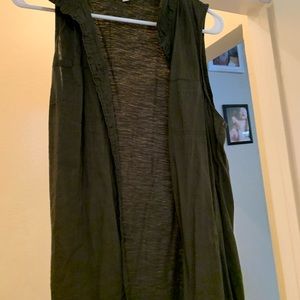 💥Bundle 5/$20💥 Sonoma sleeveless shirt